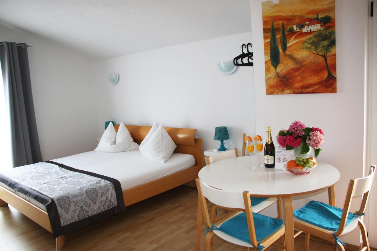 Apartments Gavric Trogir Exterior photo